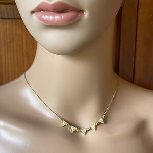 Delicate Gold Tone Chain with 5 Gold and Cream Triangles